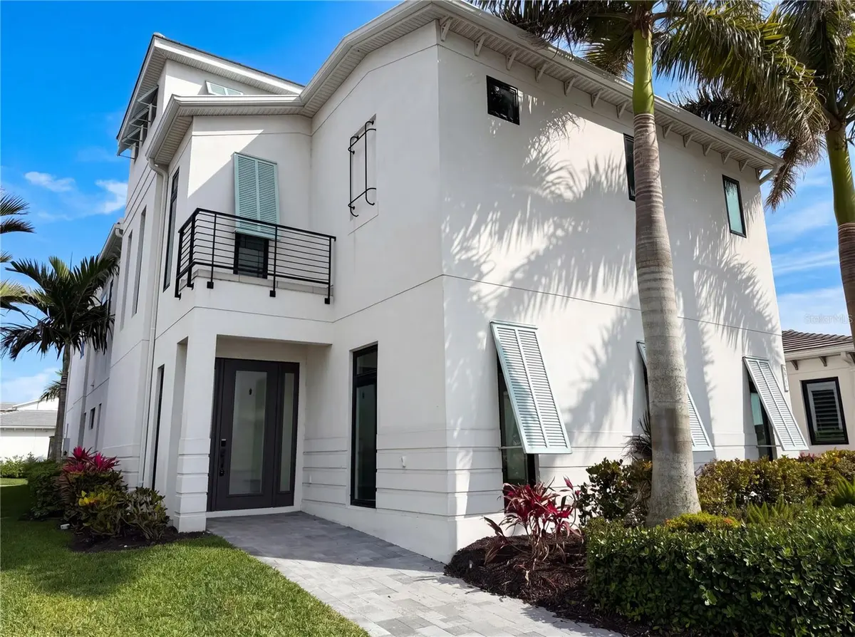 5911 REDBAY BLVD, Bradenton, FL 34210