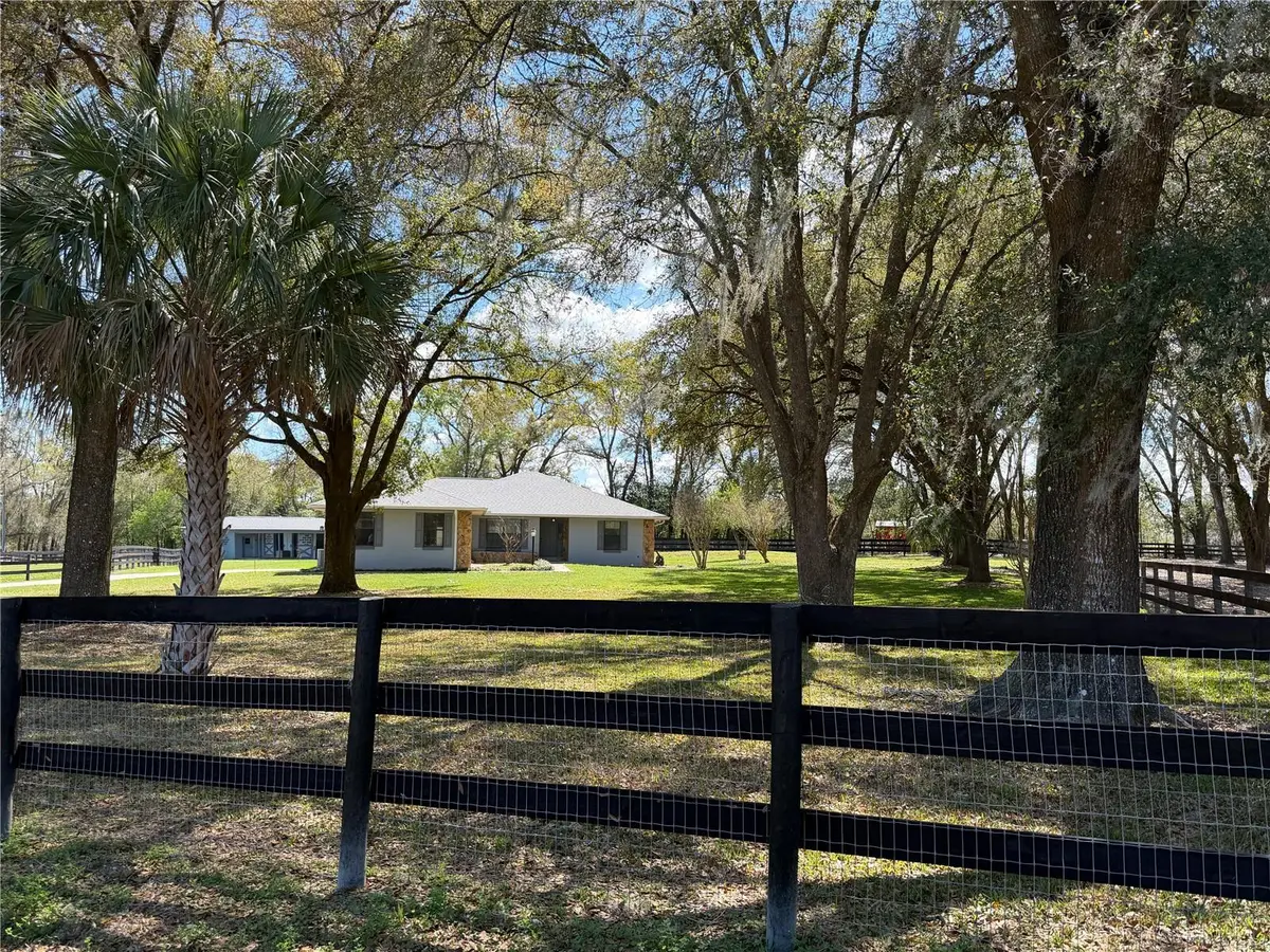 10 CARRY BACK RD, Ocala, FL 34482