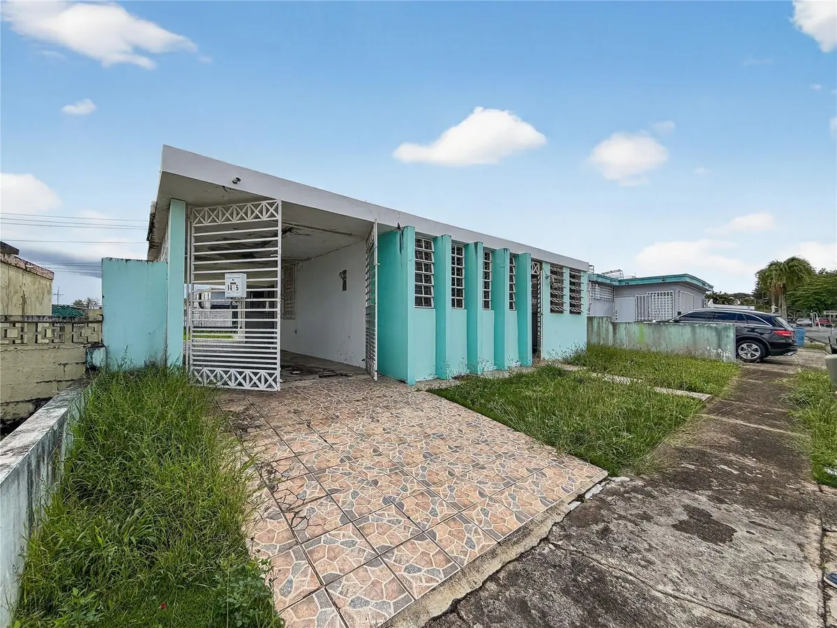 Urb. Miraflores CLL. CORONA BLQ 14 #05, Bayamon, PR 00956