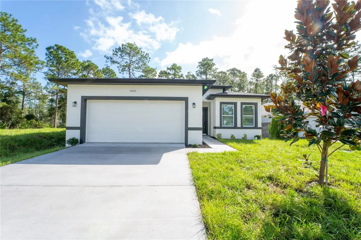 1491 9TH AVE, Deland, FL 32724