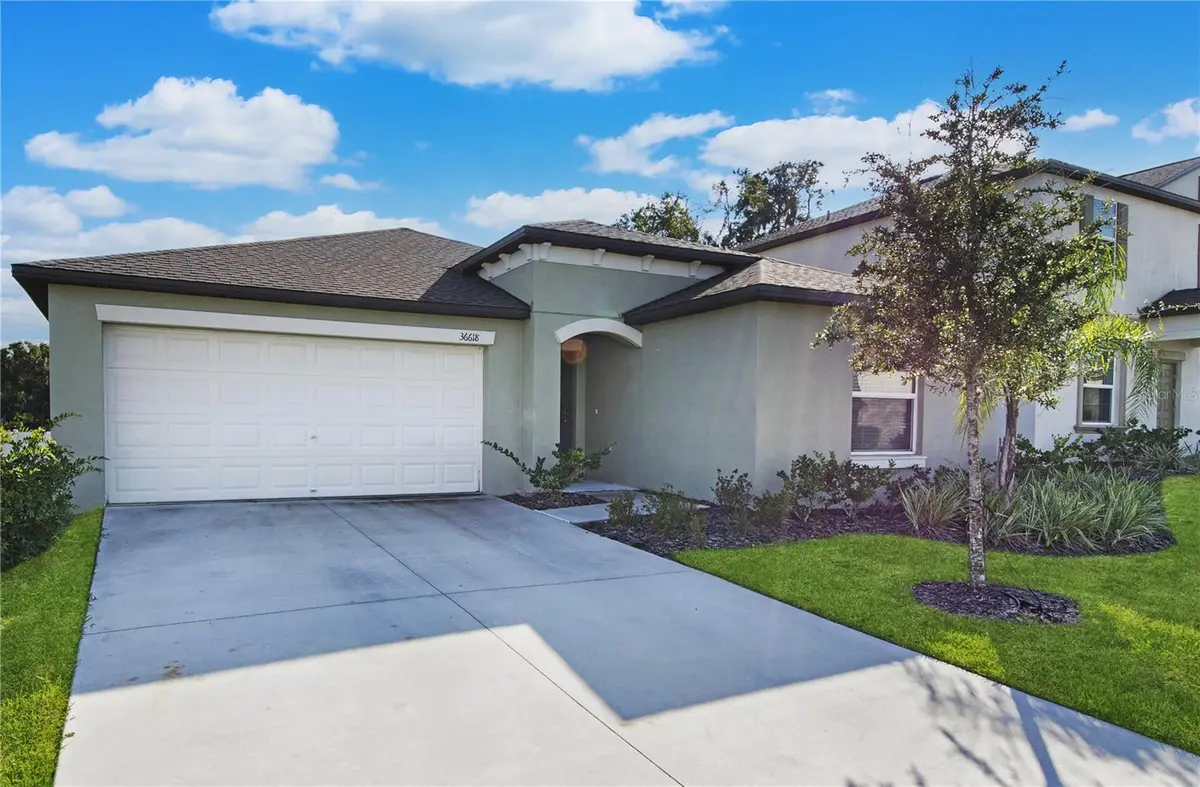 36618 GARDEN WALL WAY, Zephyrhills, FL 33541