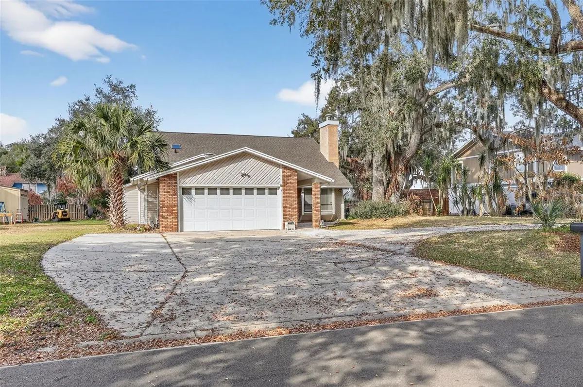 1595 SHADY OAK DR, Kissimmee, FL 34744