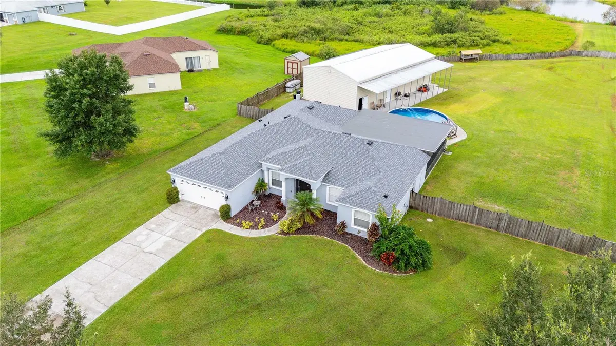 1552 AVONDALE RIDGE DR, Plant City, FL 33567