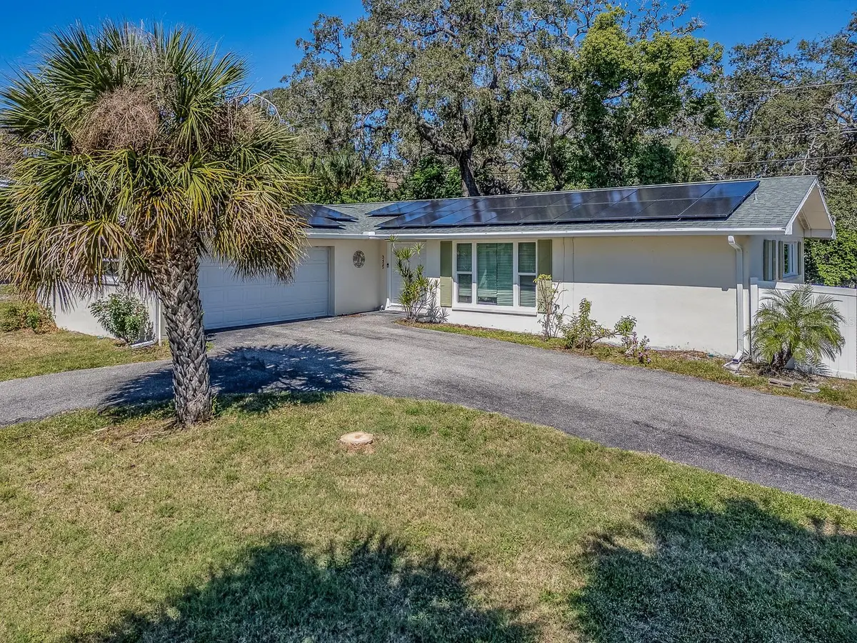 3425 HIGH BLUFF DR, Largo, FL 33770