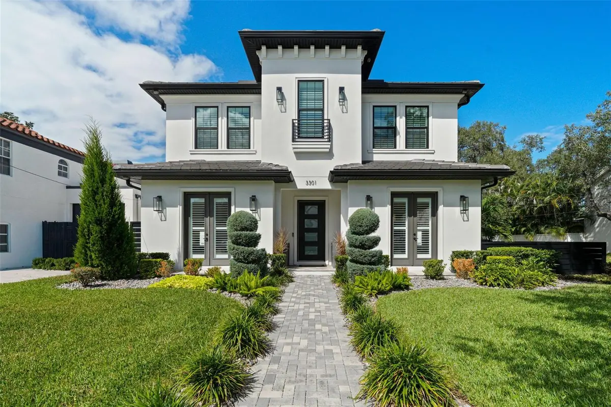 3301 W LAWN AVE, Tampa, FL 33611