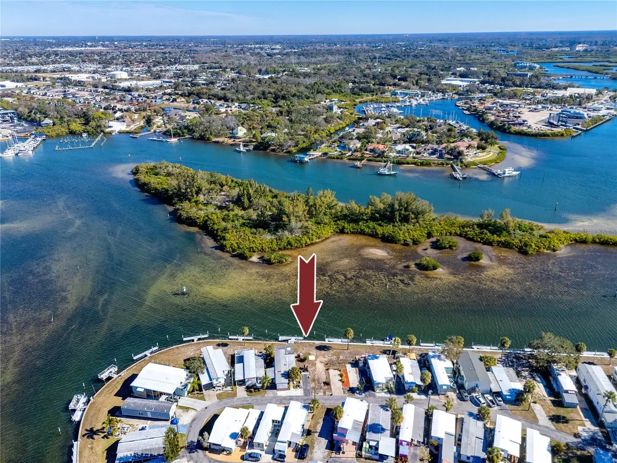 800 CHESAPEAKE DR #13, Tarpon Springs, FL 34689