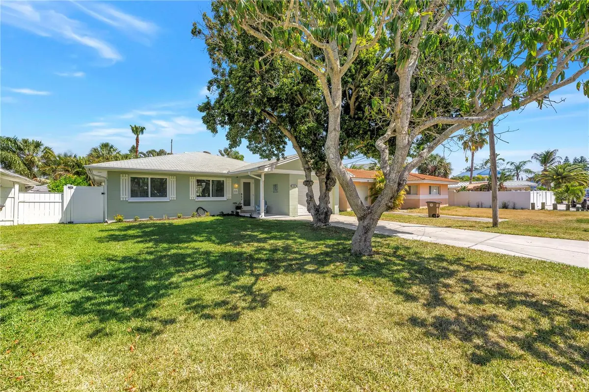 310 12TH AVE, Indian Rocks Beach, FL 33785