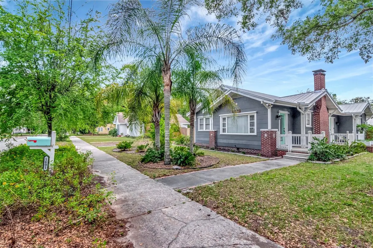 1601 E POWHATAN AVE, Tampa, FL 33610