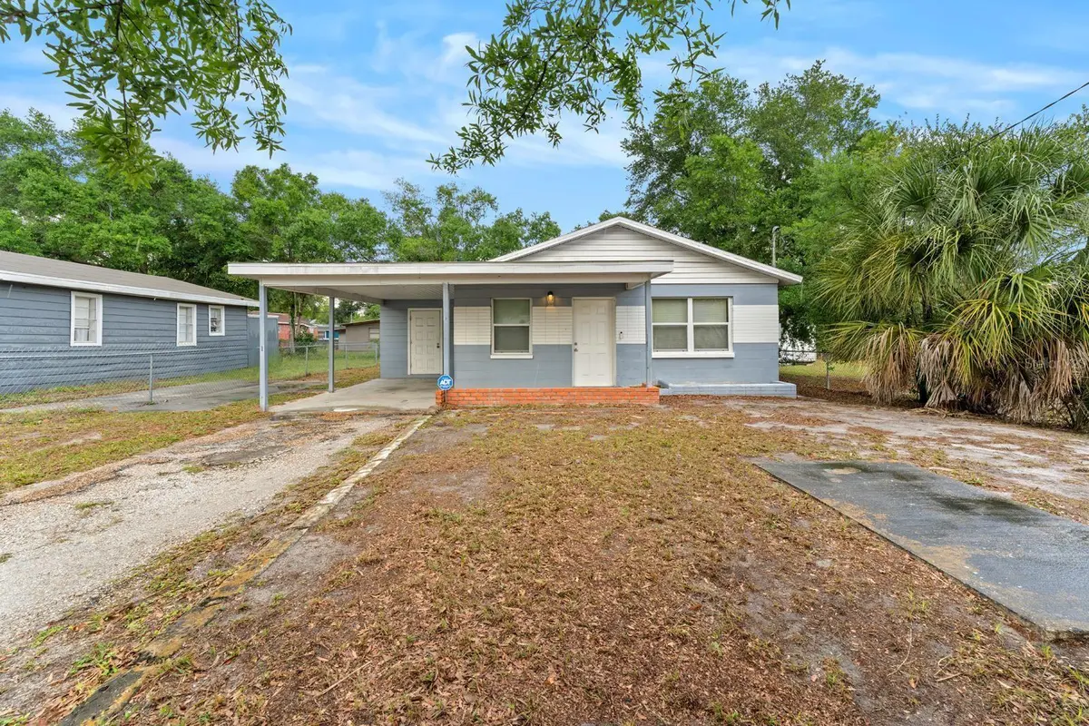 2906 E GENESEE ST, Tampa, FL 33610