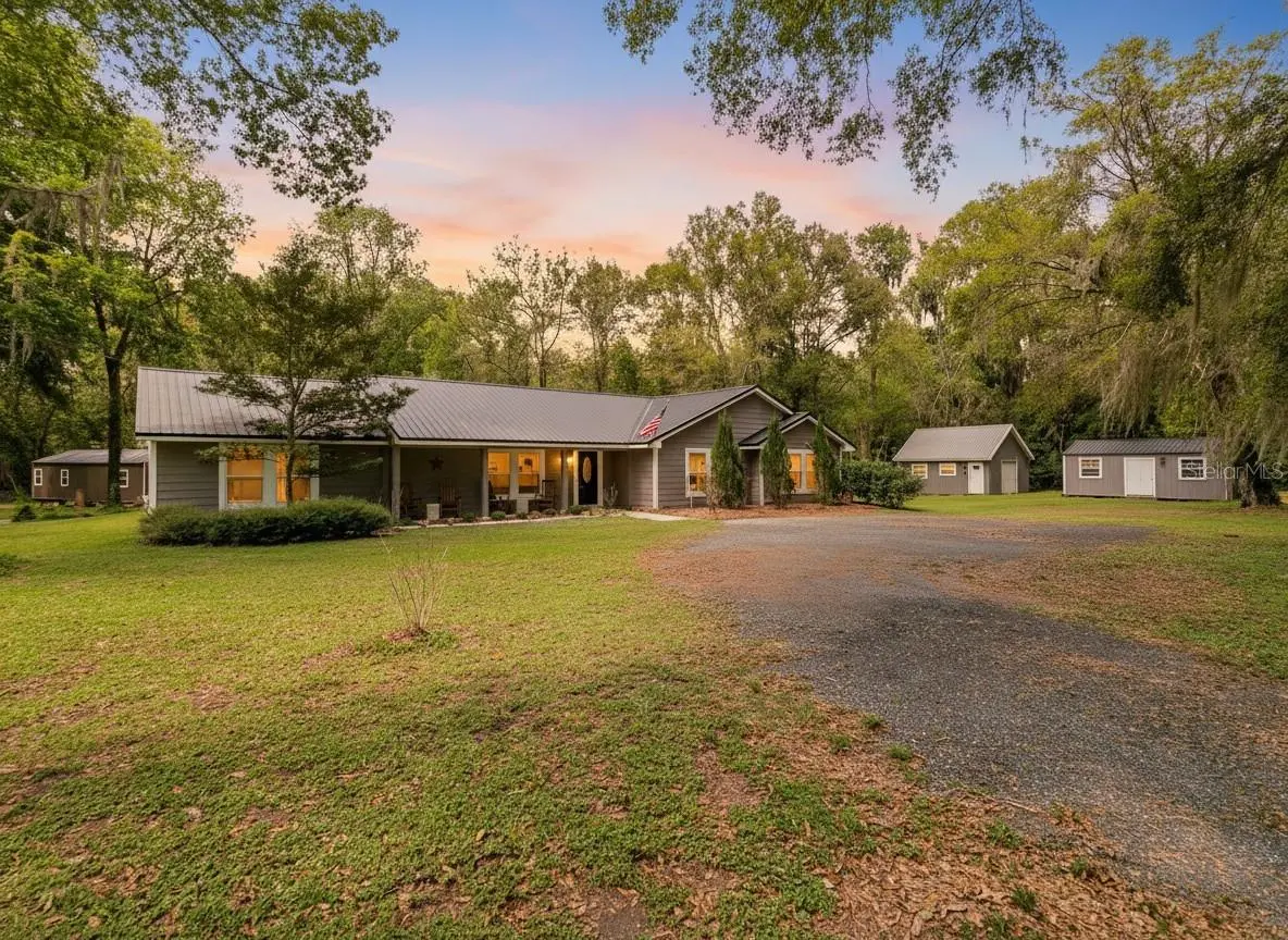 1801 W HIGHWAY 329, Citra, FL 32113