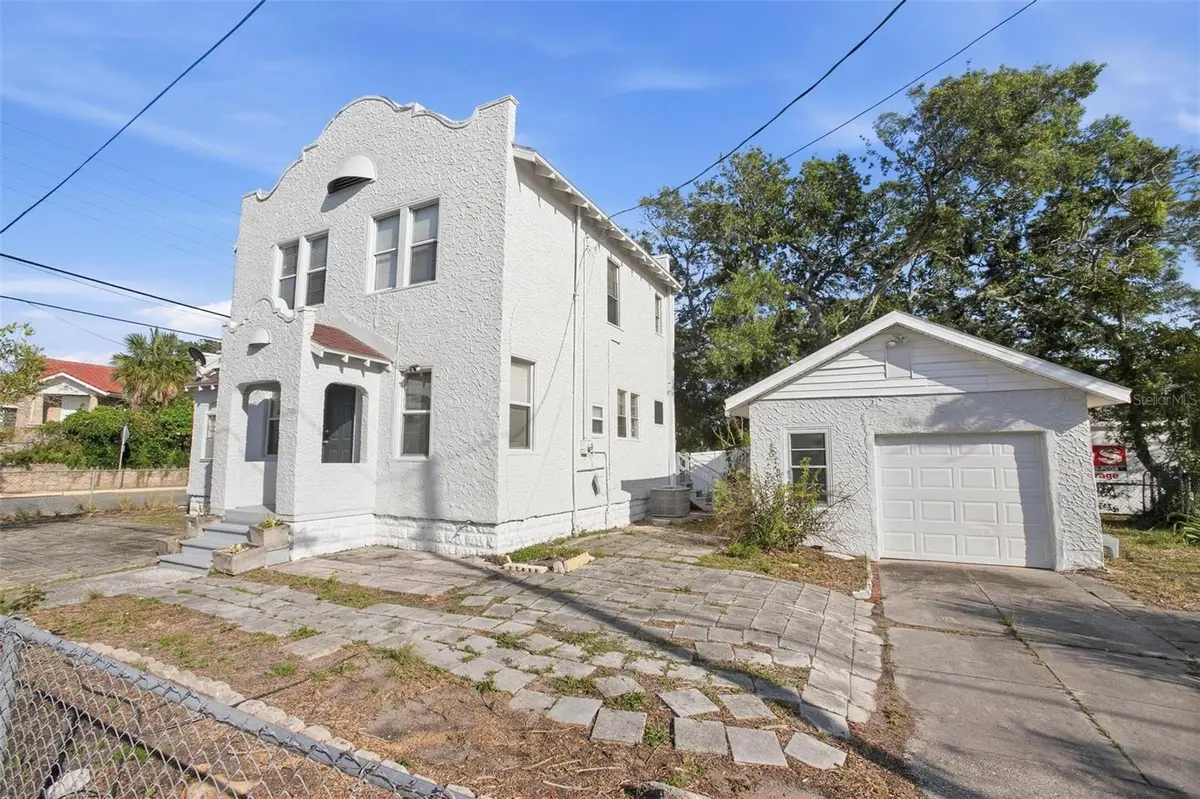 216 EARL ST, Daytona Beach, FL 32118