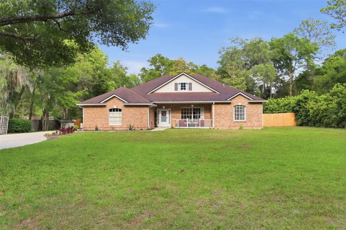 1661 WONDERING OAK LN, Deland, FL 32720