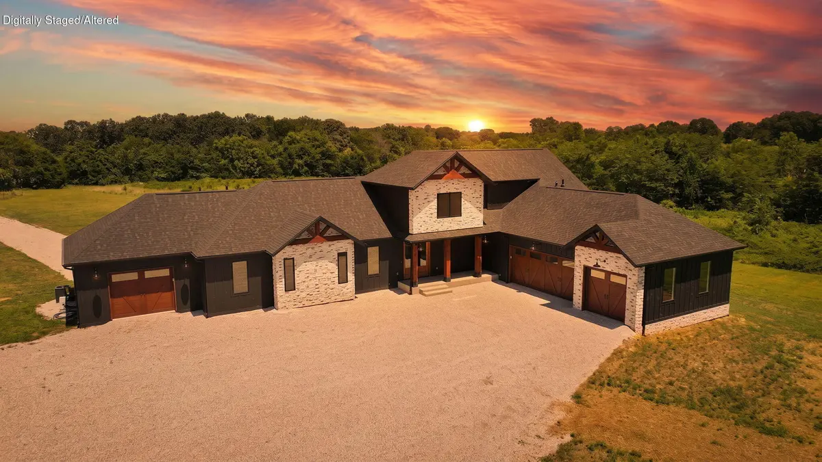8199 W Farm Road 106, Willard, MO 65781