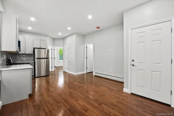 94-19 116th ST, Richmond Hill, NY 11419