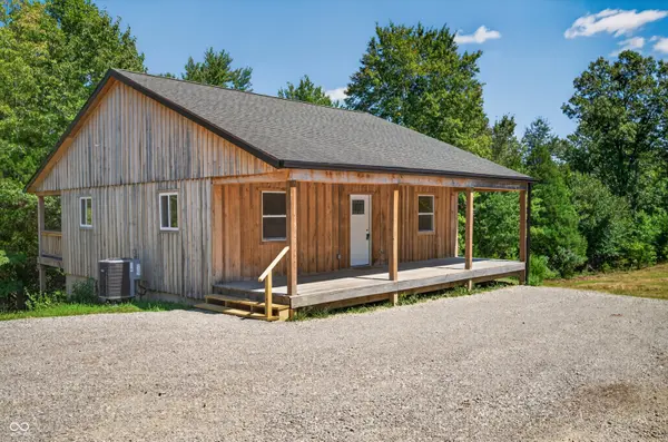 9891 Buffalo PIKE, Freetown, IN 47235