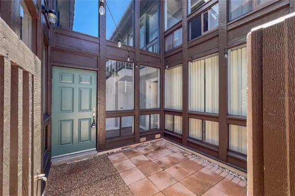 800 S BLVD OF THE PRESIDENTS #5, Sarasota, FL 34236