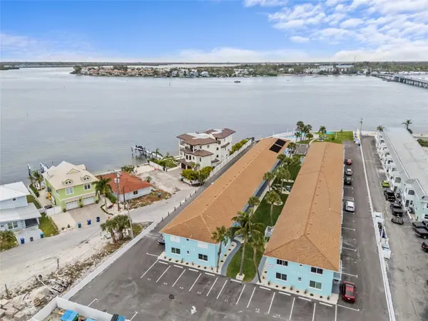 117 7TH ST N #23, Bradenton Beach, FL 34217