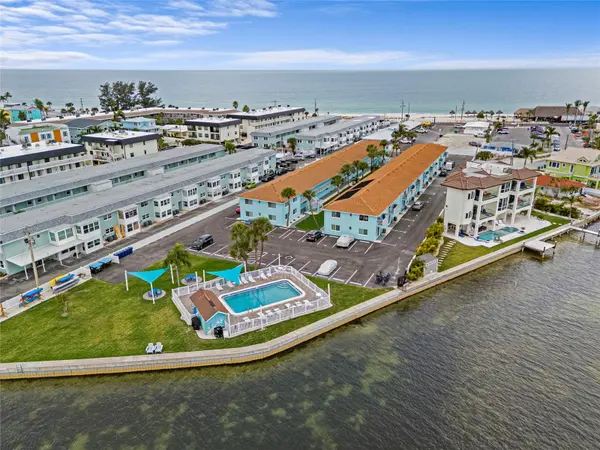 117 7TH ST N #23,  Bradenton Beach,  FL 34217