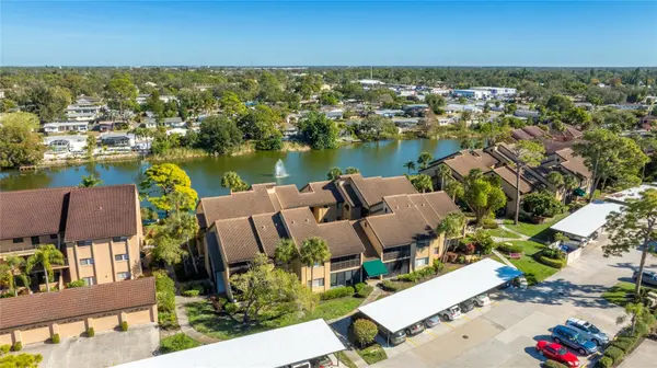 5635 ASHTON LAKE DR #4, Sarasota, FL 34231