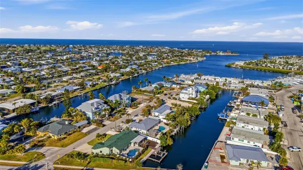 501 65TH ST, Holmes Beach, FL 34217
