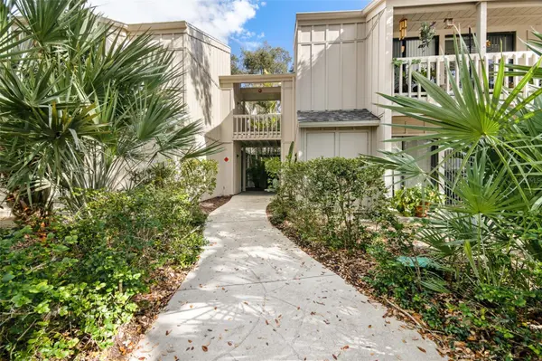 2224 BAHIA VISTA ST #E6, Sarasota, FL 34239