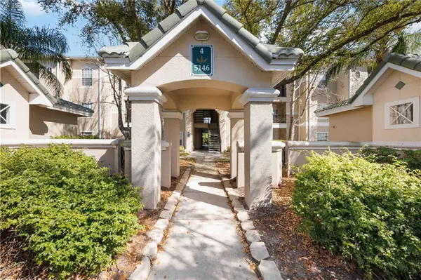 5146 NORTHRIDGE RD #210, Sarasota, FL 34238