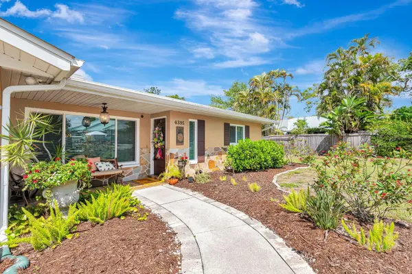 4395 SARASOTA AVE, Sarasota, FL 34234