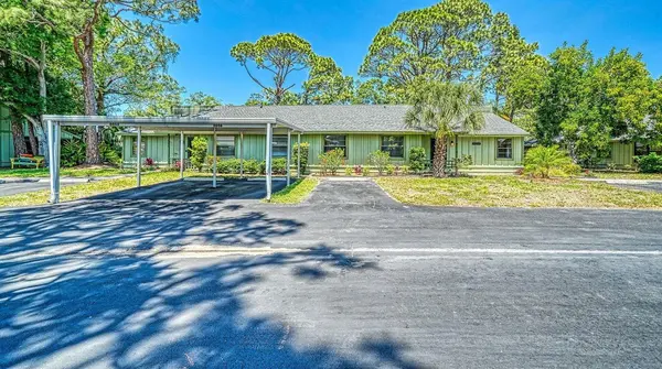 5056 BARRINGTON CIR #2602, Sarasota, FL 34234