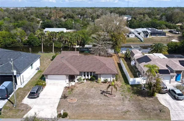 216 EPPINGER DR, Port Charlotte, FL 33953