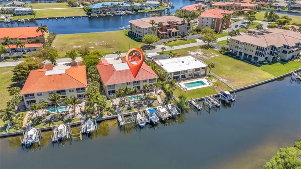 3239 PURPLE MARTIN DR #122, Punta Gorda, FL 33950