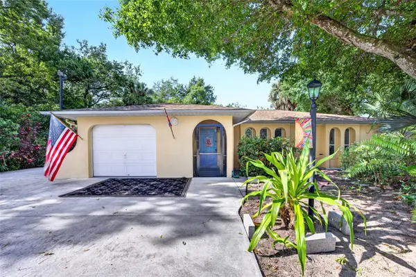 339 W MARIANA AVE, North Fort Myers, FL 33903
