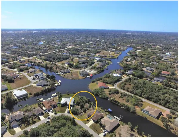 9490 SNAPPER CIR, Port Charlotte, FL 33981