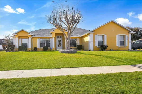 10521 CEDAR FOREST CIR, Clermont, FL 34711