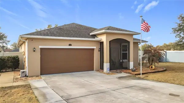 13000 YALE BLUFF DR, Grand Island, FL 32735