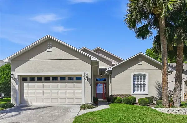 934 DEKLEVA DR, Apopka, FL 32712