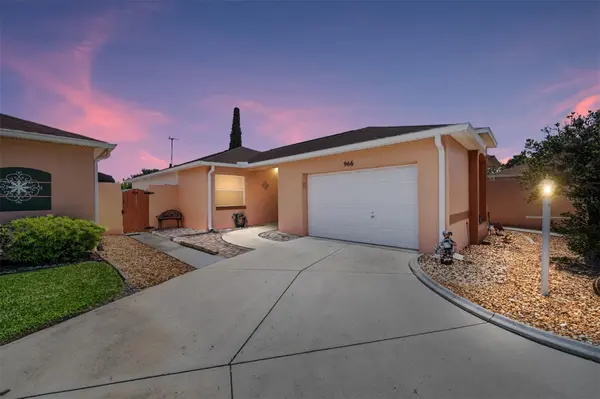966 AVALON AVE, The Villages, FL 32159