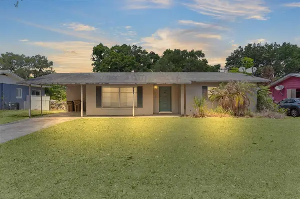 6908 FERN CIR, Leesburg, FL 34748