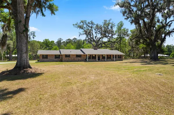 12501 NW 112TH AVE, Alachua, FL 32615