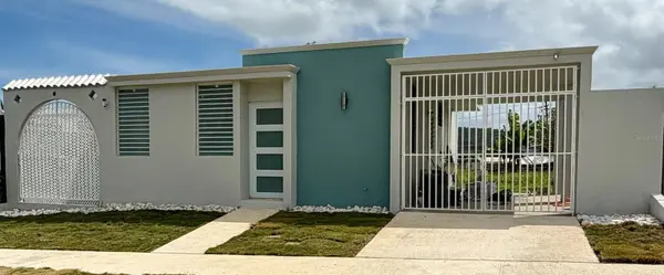 M-32 CALLE 4, Fajardo, PR 00738