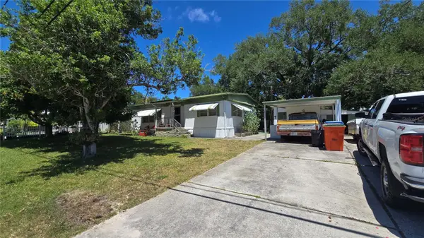 7393 121ST WAY, Seminole, FL 33772