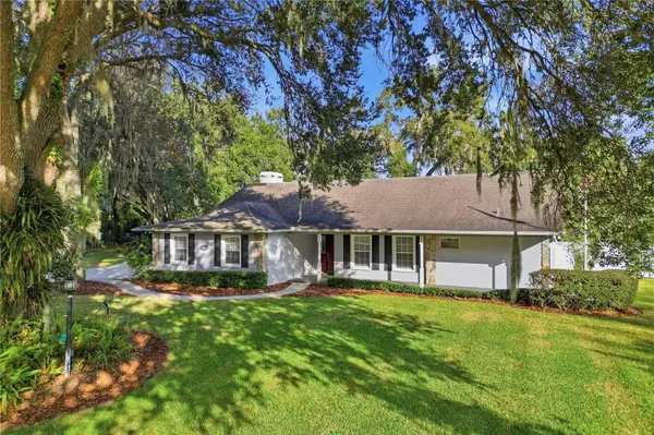 2535 SLEEPY HOLLOW LN, Lakeland, FL 33810