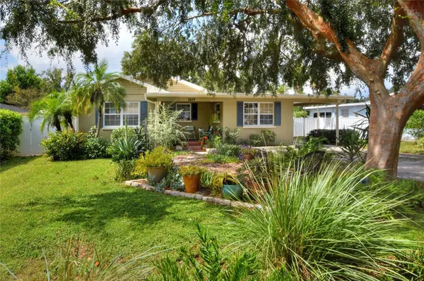 1819 MEADOWBROOK AVE, Lakeland, FL 33803