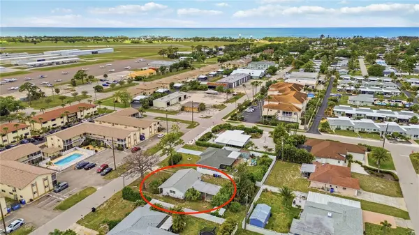 309 BASE AVE E, Venice, FL 34285