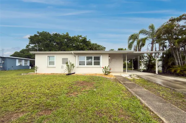 Address not disclosed, Port Charlotte, FL 33952