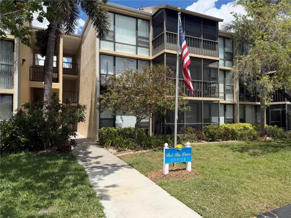 618 BIRD BAY DR S #110, Venice, FL 34285