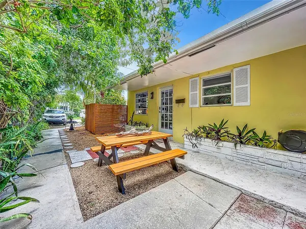 1478 NE 34TH CT #A-B, Fort Lauderdale, FL 33334
