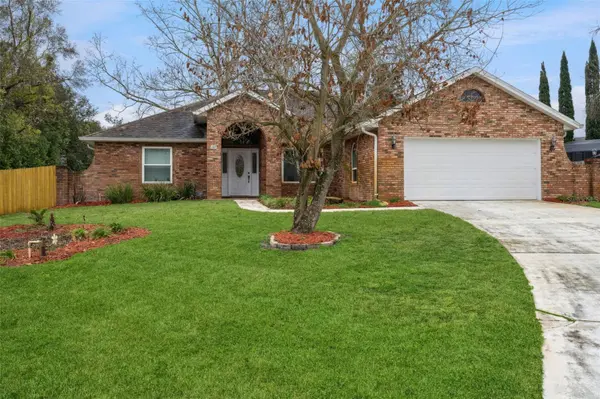 109 HUNTER POINT CT, Debary, FL 32713