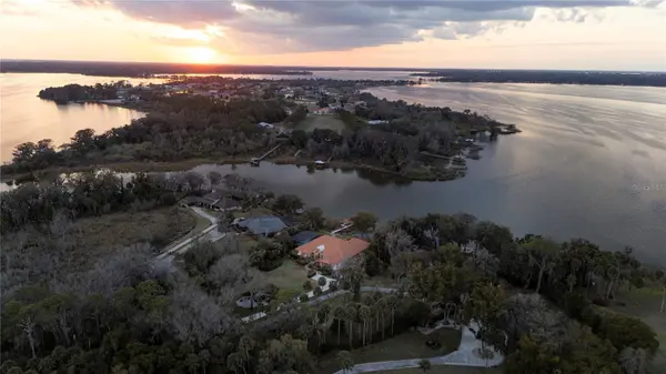 1359 ELYSIUM BLVD, Mount Dora, FL 32757
