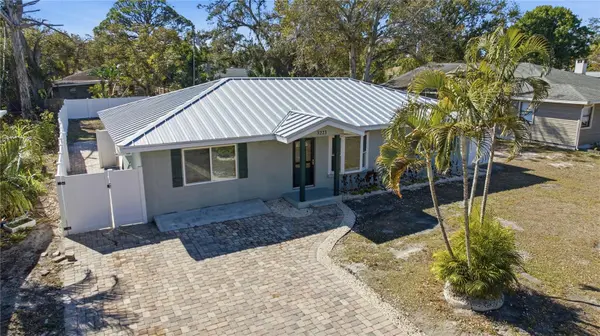 3223 1ST AVE W, Bradenton, FL 34205