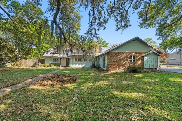 1923 LINDEN RD, Winter Park, FL 32792